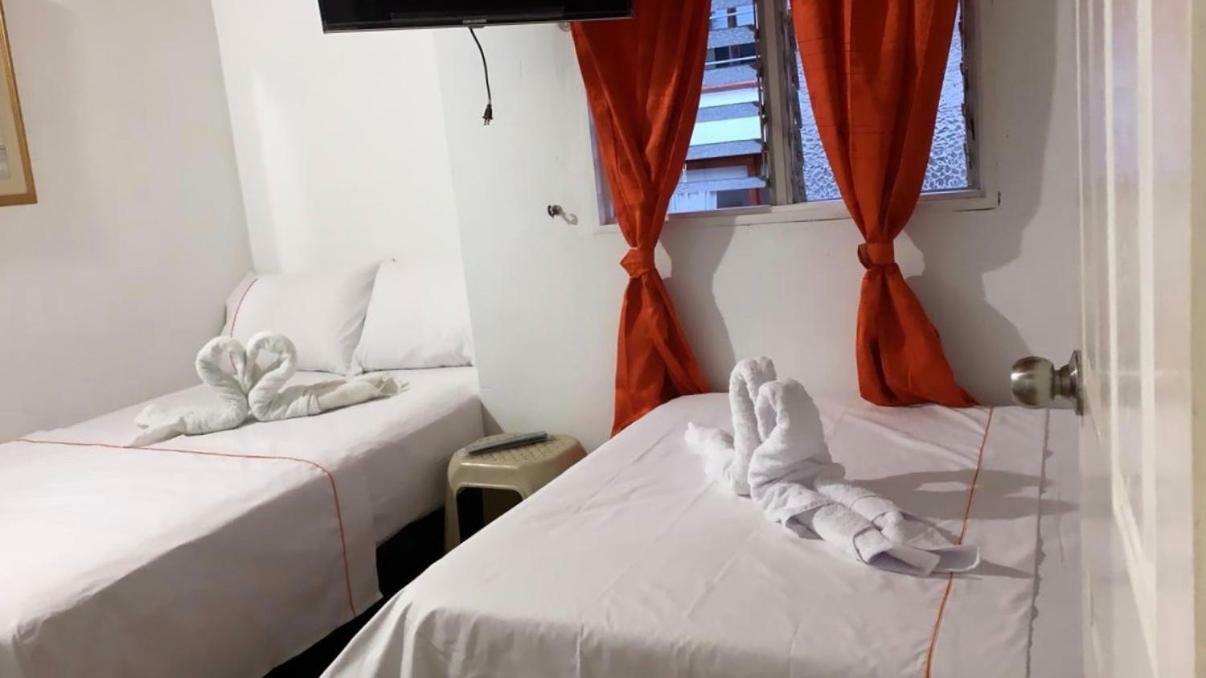 Hospedaje 3 Esquinas غواتابيه المظهر الخارجي الصورة