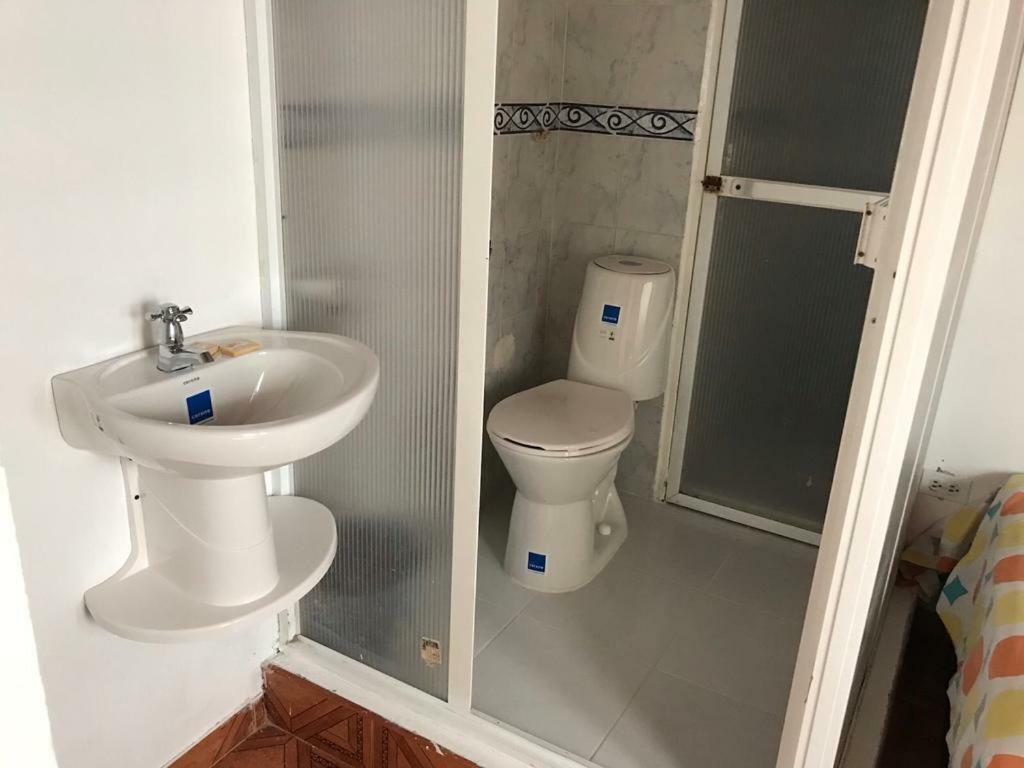 Hospedaje 3 Esquinas غواتابيه المظهر الخارجي الصورة